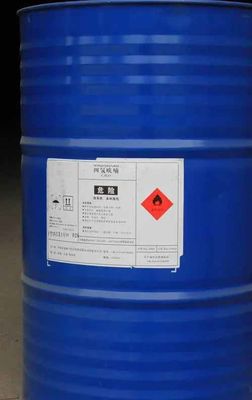 Densitas 1,46 G/cm3 Cairan tak berwarna 79-01-6 untuk kebutuhan industri kimia